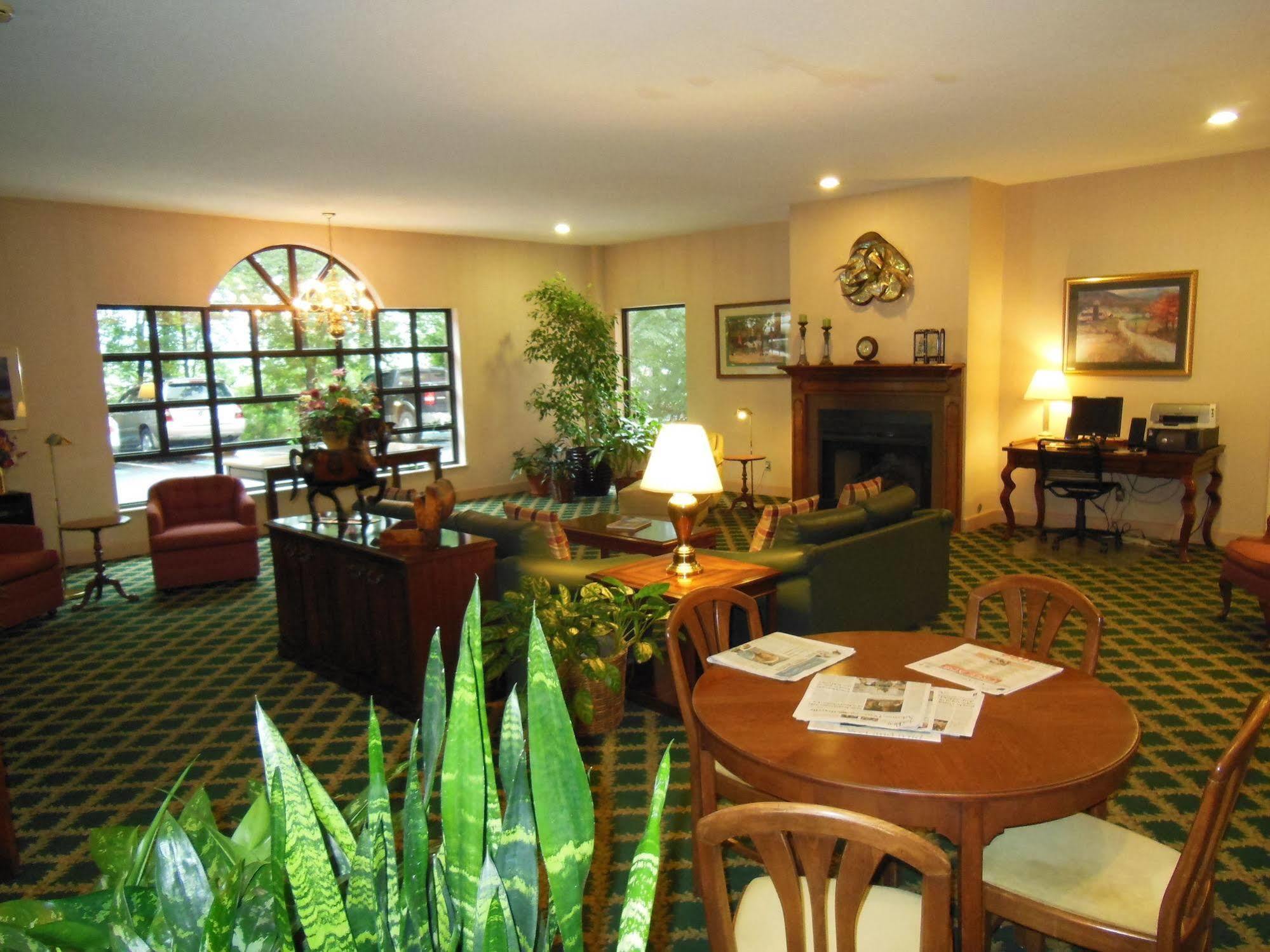 Guest Inn & Suites - Midtown Medical Center 小岩城 外观 照片