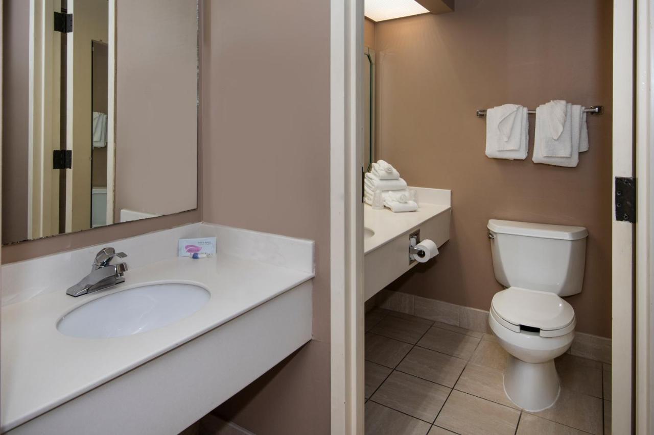 Guest Inn & Suites - Midtown Medical Center 小岩城 外观 照片