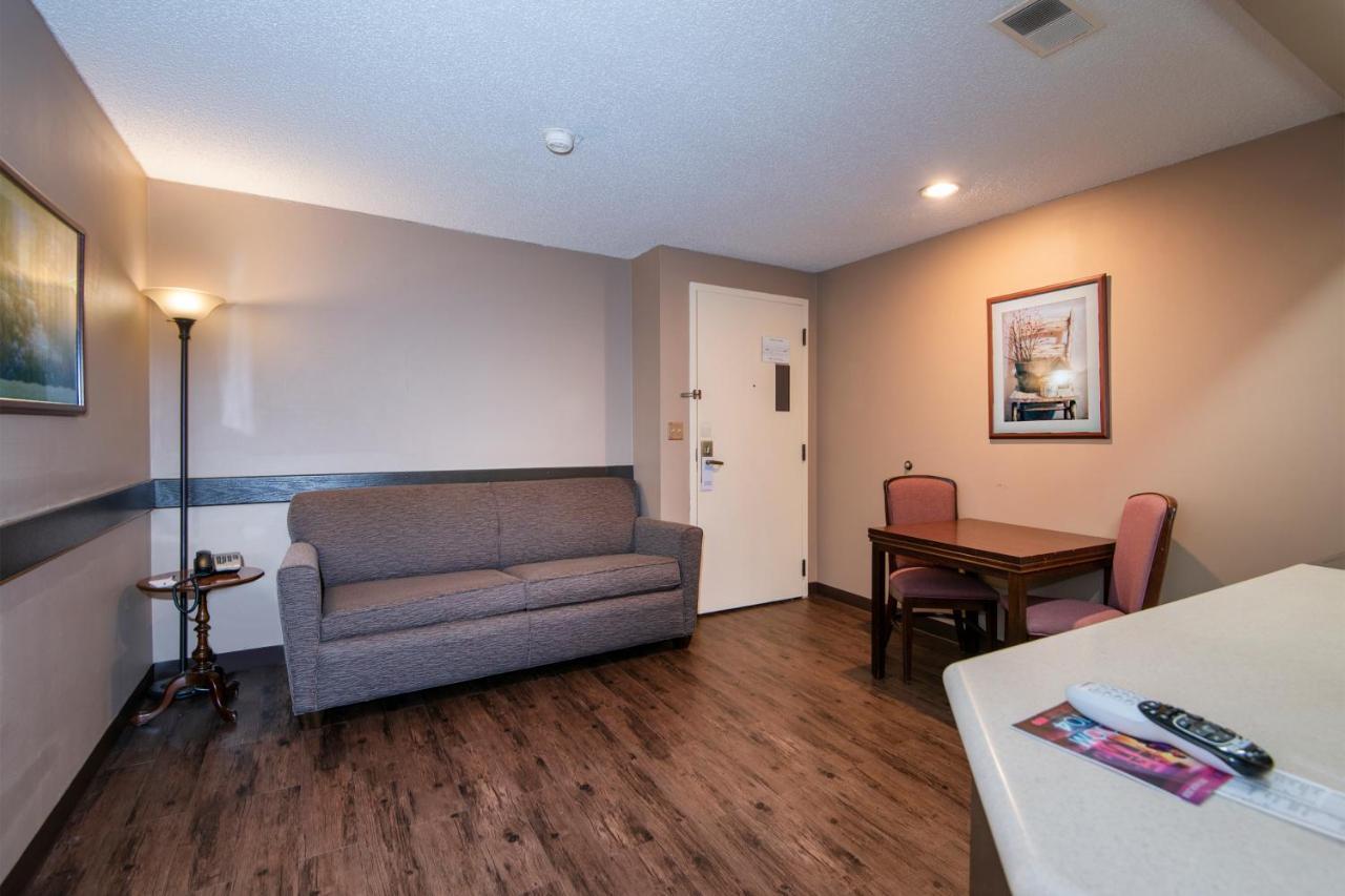 Guest Inn & Suites - Midtown Medical Center 小岩城 外观 照片