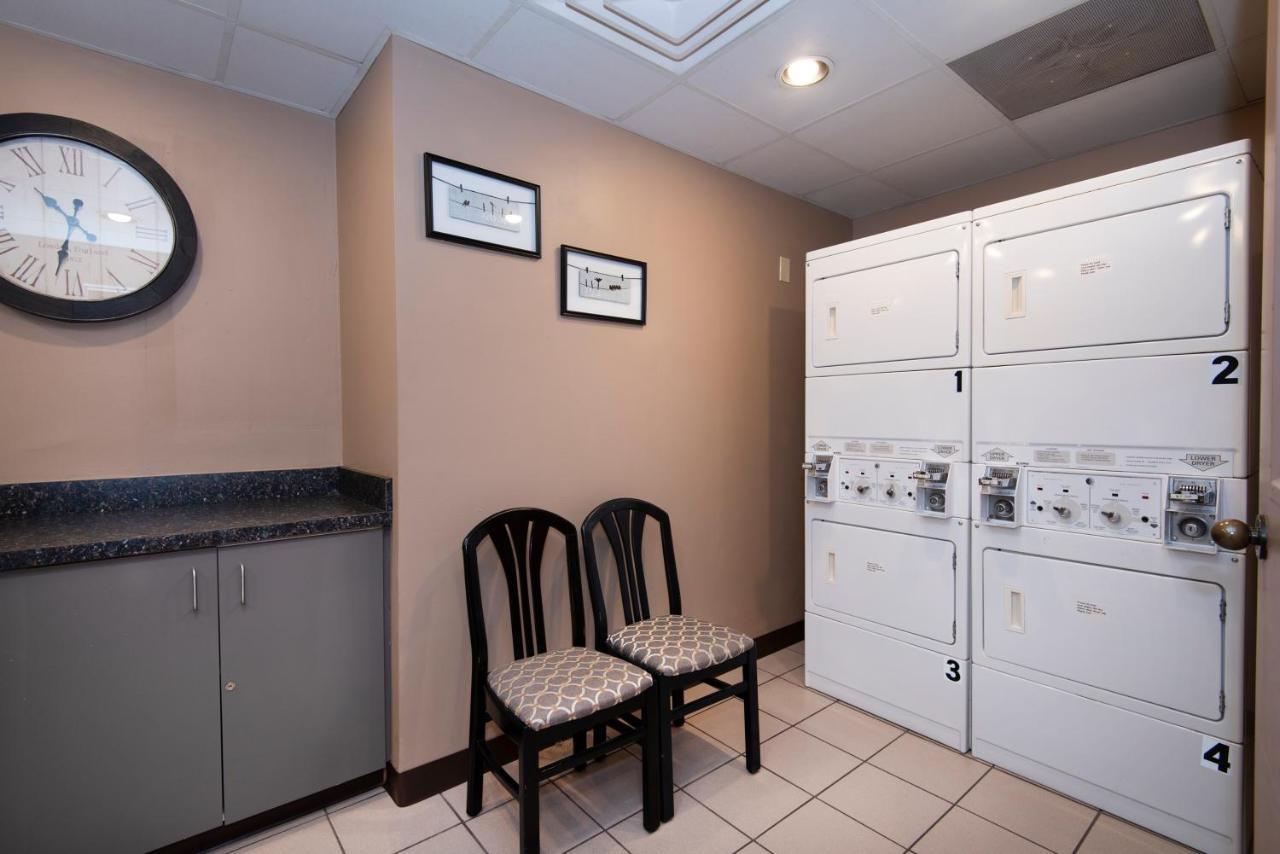 Guest Inn & Suites - Midtown Medical Center 小岩城 外观 照片